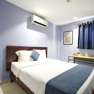 Vintage Park View & - Hoang Phi Hotel
