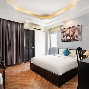 Yaya Sai Gon Bui Vien Walking Street Hotel